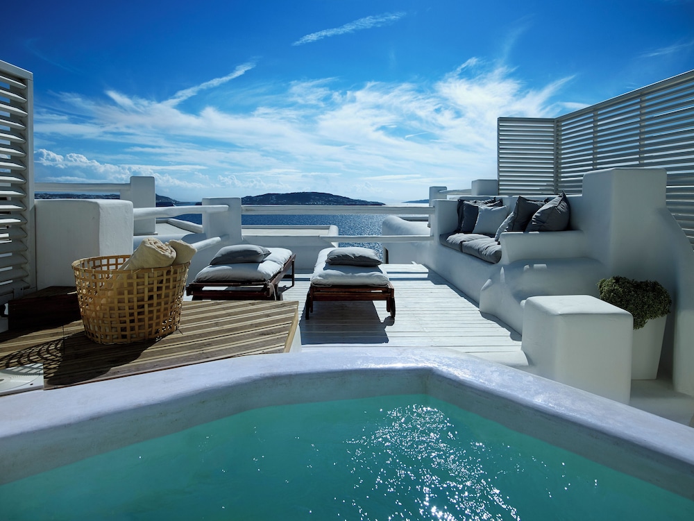Rocabella Mykonos Hotel, a member of Design Hotels — Swimming pool in Agios Stefanos, South Aegean