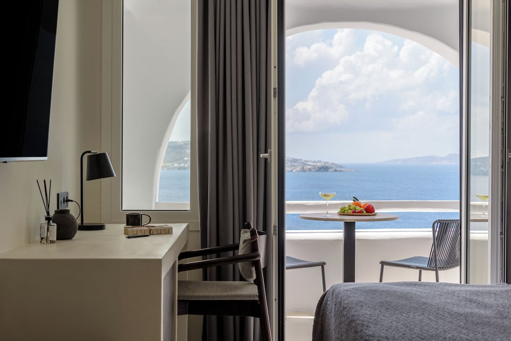 Rocabella Mykonos Hotel, a member of Design Hotels — Hotel rooms in Agios Stefanos, South Aegean
