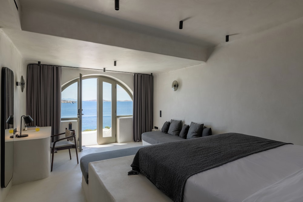 Rocabella Mykonos Hotel, a member of Design Hotels — Hotel rooms in Agios Stefanos, South Aegean
