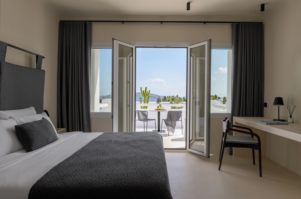 Rocabella Mykonos Hotel, a member of Design Hotels — Hotel rooms in Agios Stefanos, South Aegean