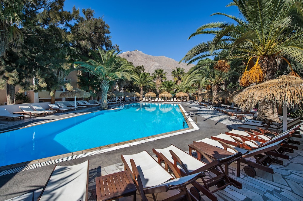 Meltemi Village — Swimming pool in Perissa, South Aegean