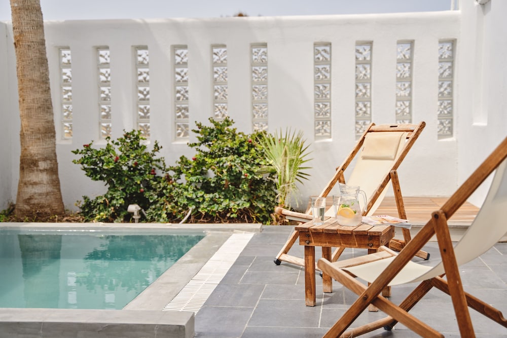 Meltemi Village — Swimming pool in Perissa, South Aegean