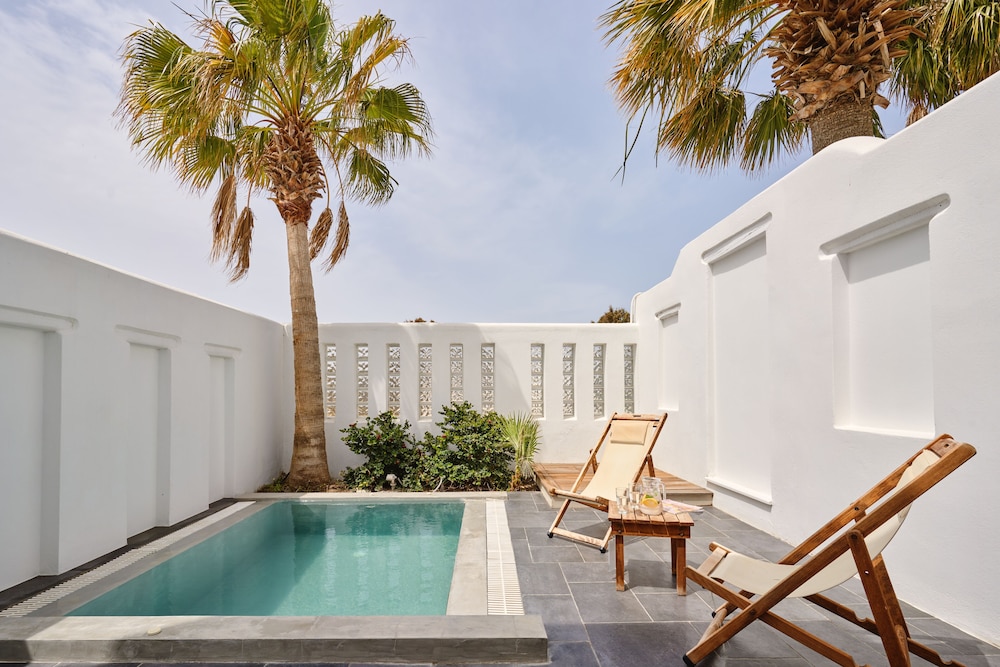 Meltemi Village — Swimming pool in Perissa, South Aegean