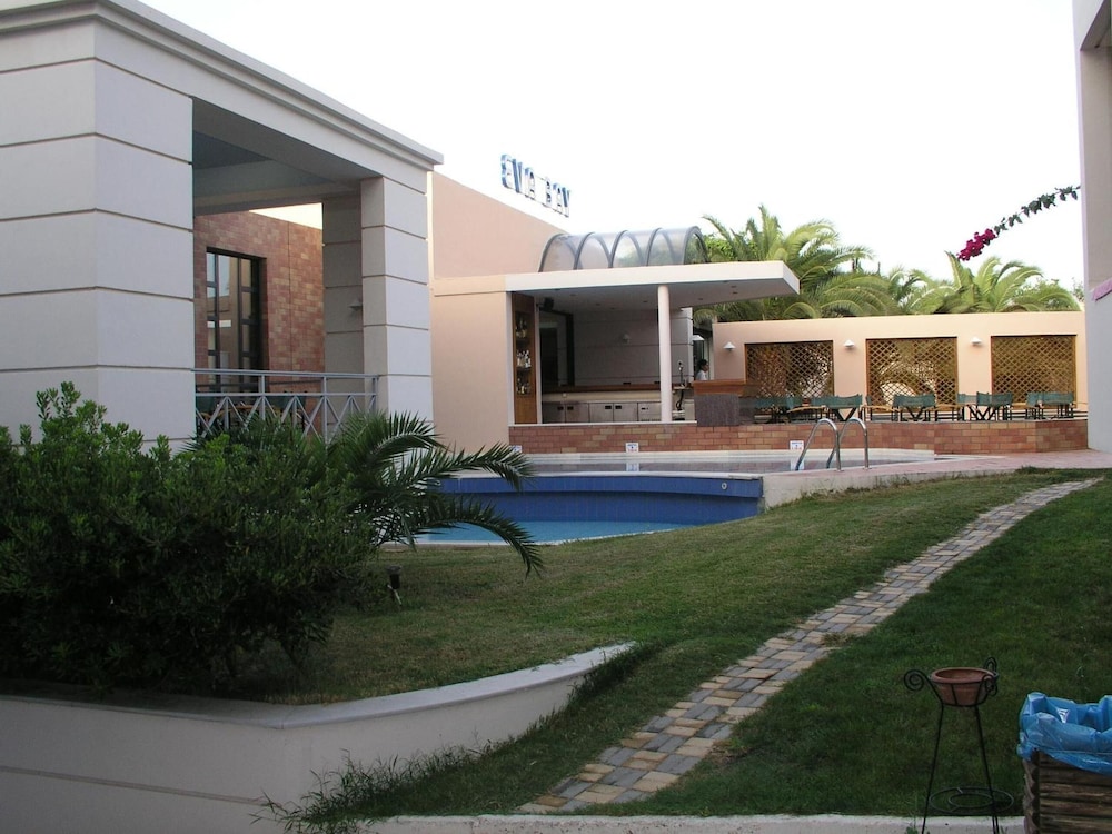 Eva Bay Hotel On The Beach Adults Only — Swimming pool in Rethymnon