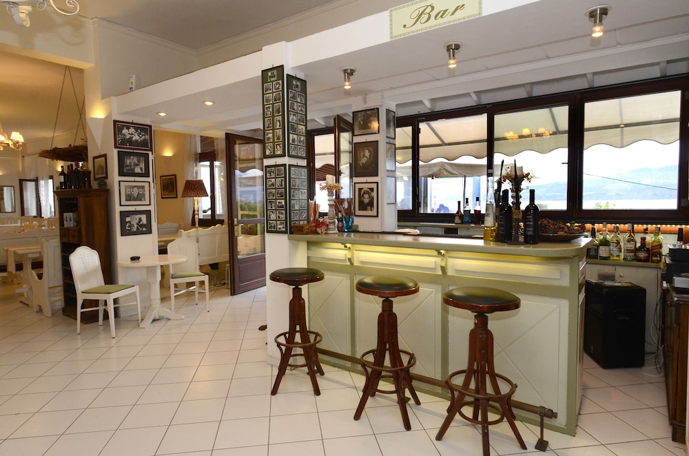 Clara Hotel — Restaurant & bars in Lesvos Island