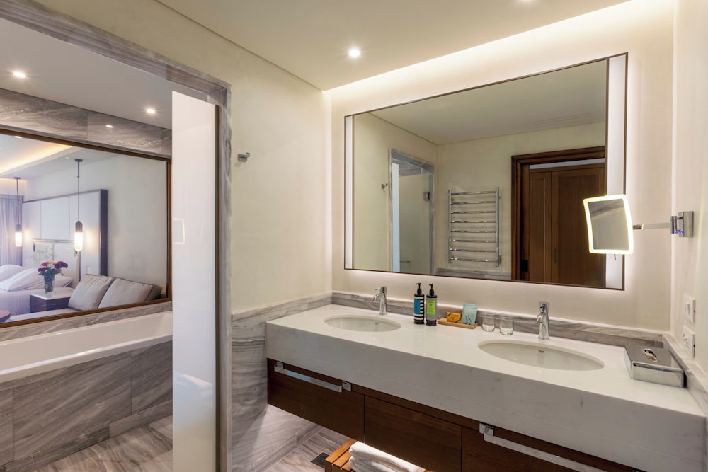 Porto Elounda Golf & Spa Resort — Hotel rooms in Elounda