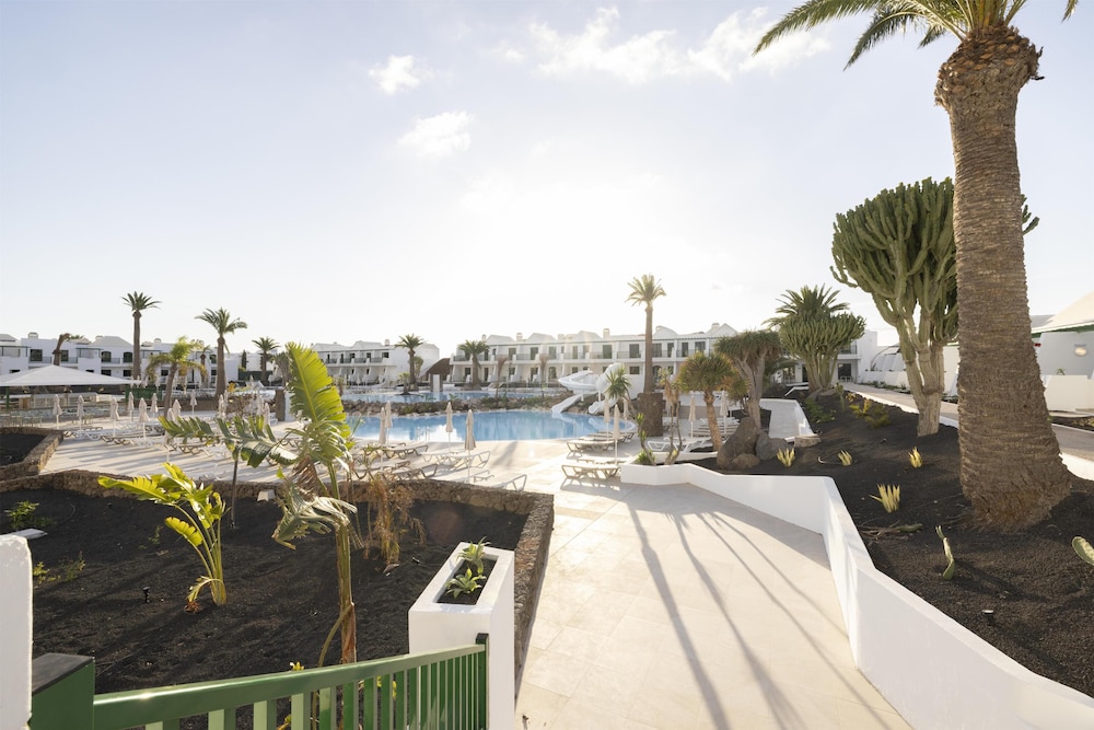 MYND Yaiza — Swimming pool in Playa Blanca, Canary Islands