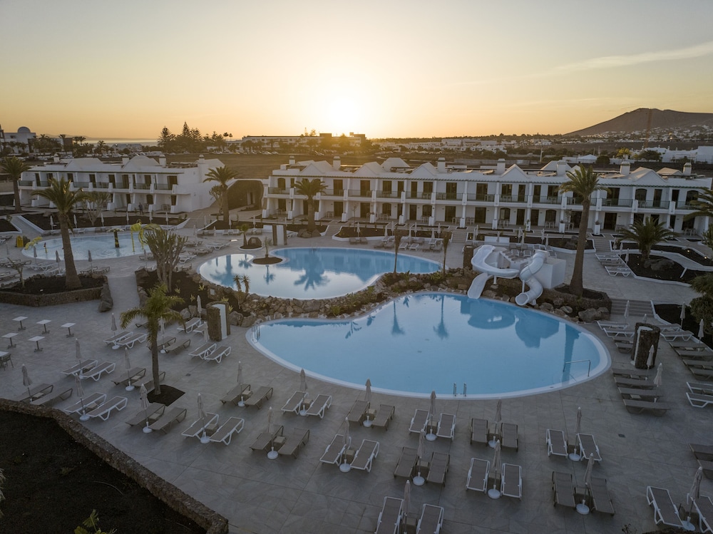 MYND Yaiza — Swimming pool in Playa Blanca, Canary Islands