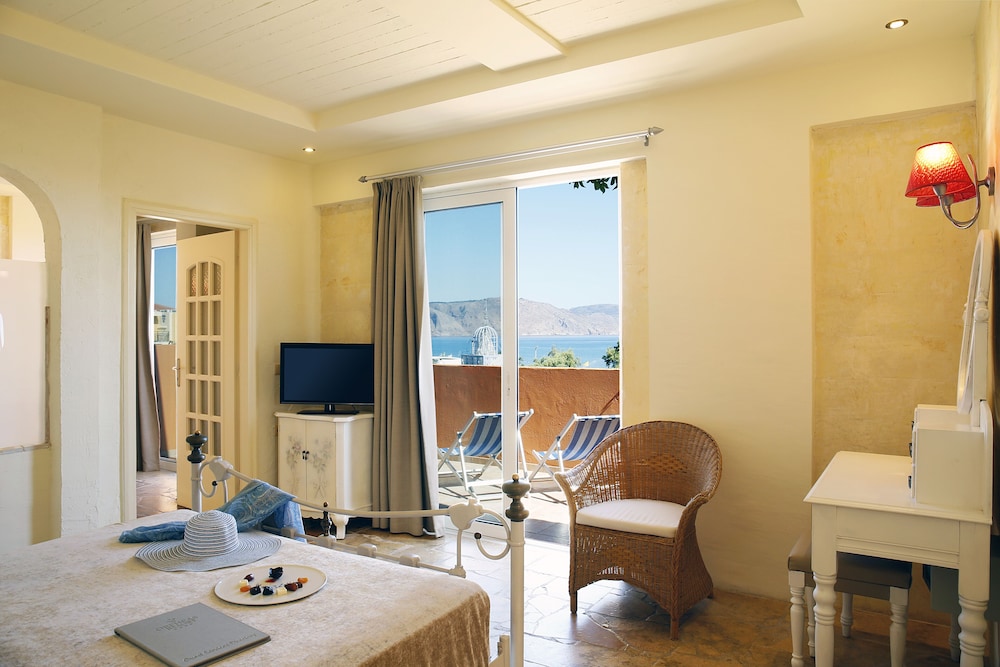 Orpheas Resort - Adults Only — Hotel rooms in Georgioupolis