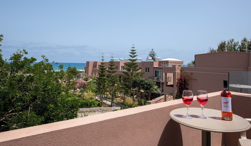 Orpheas Resort - Adults Only — Hotel building in Georgioupolis
