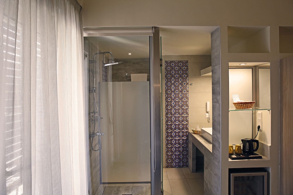 Orpheas Resort - Adults Only — Hotel rooms in Georgioupolis