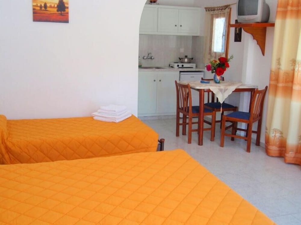 Sofia Village — Hotel rooms in Mykonos Town, South Aegean