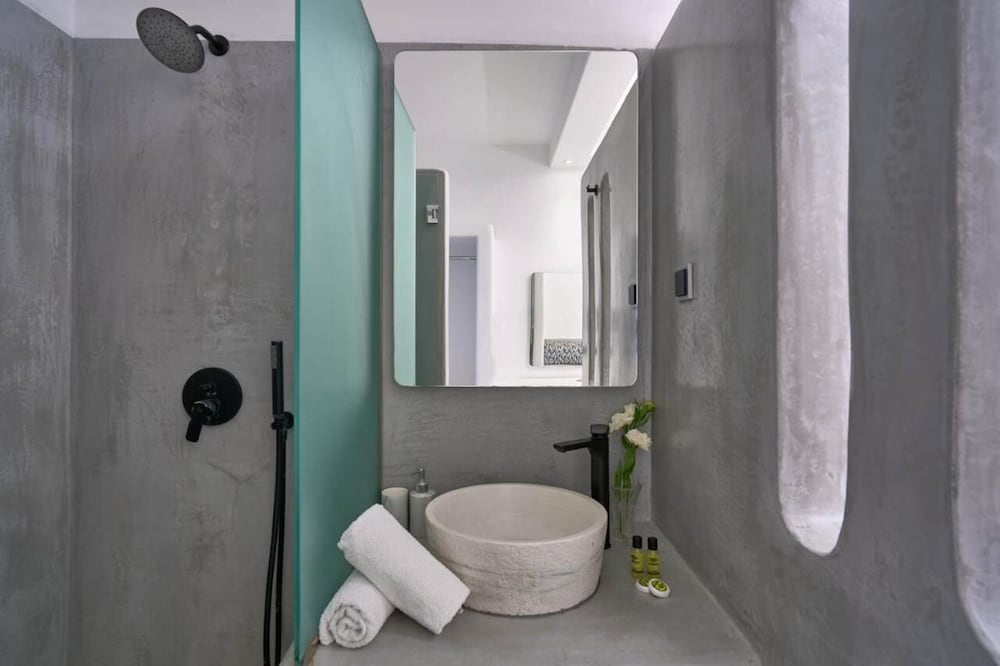 Sofia Village — Hotel rooms in Mykonos Town, South Aegean