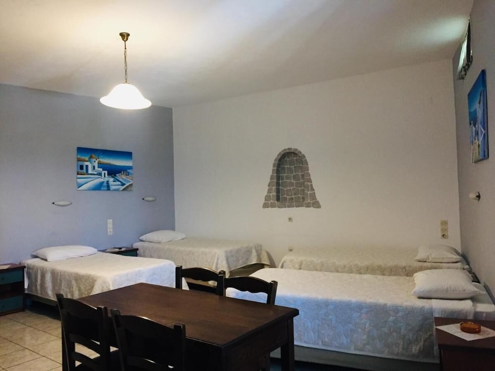 Sofia Village — Hotel rooms in Mykonos Town, South Aegean
