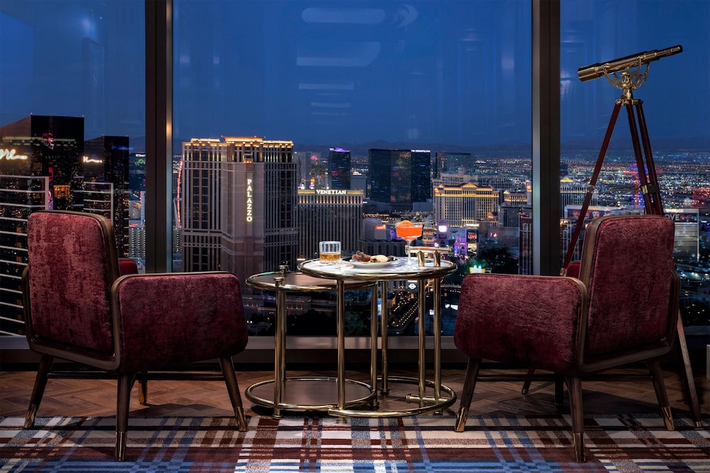 Las Vegas Hilton at Resorts World — Hotel rooms in Las Vegas, Nevada