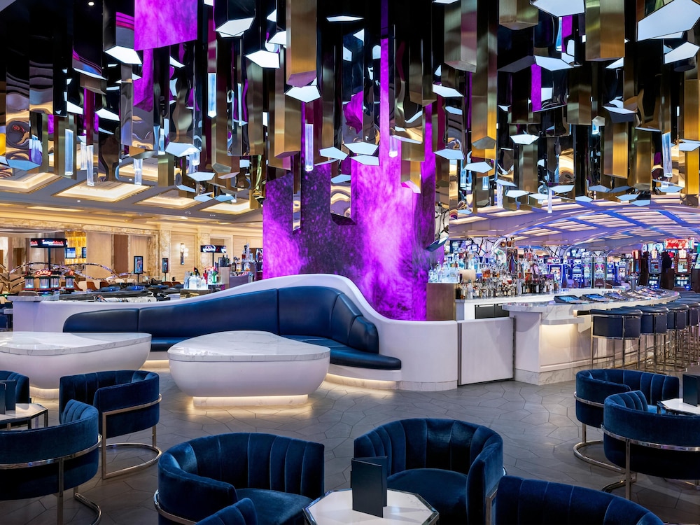 Las Vegas Hilton at Resorts World — Restaurant & bars in Las Vegas, Nevada