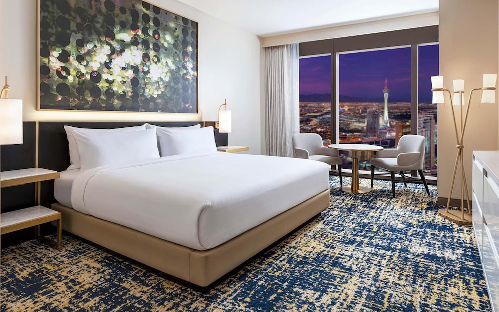 Las Vegas Hilton at Resorts World — Hotel rooms in Las Vegas, Nevada