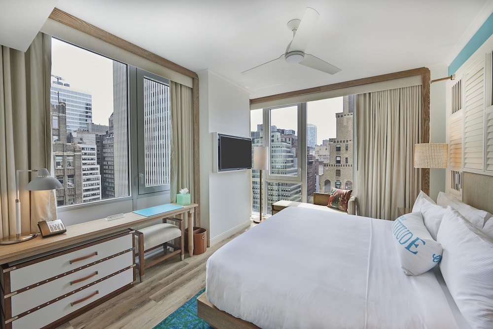 Margaritaville Resort Times Square — Hotel rooms in New York City, New York State