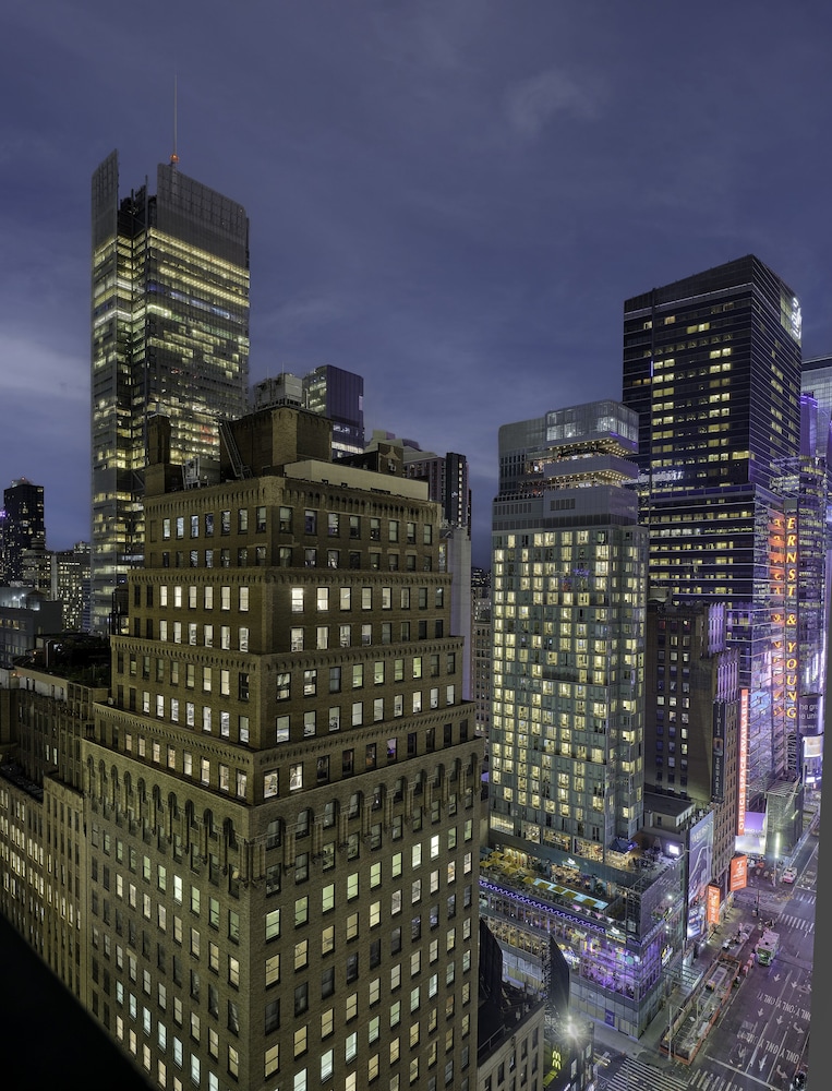 Margaritaville Resort Times Square — Hotel building in New York City, New York State