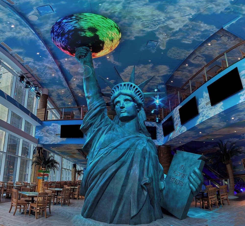 Margaritaville Resort Times Square — Restaurant & bars in New York City, New York State