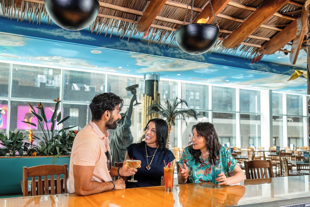 Margaritaville Resort Times Square — Restaurant & bars in New York City, New York State
