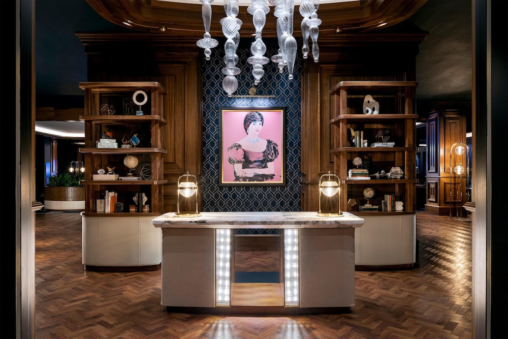 Conrad Las Vegas at Resorts World — Hotel building in Las Vegas, Nevada