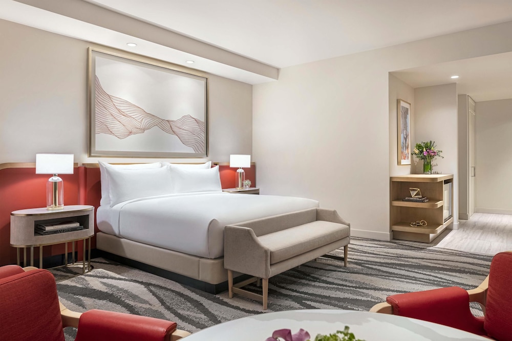 Conrad Las Vegas at Resorts World — Hotel rooms in Las Vegas, Nevada