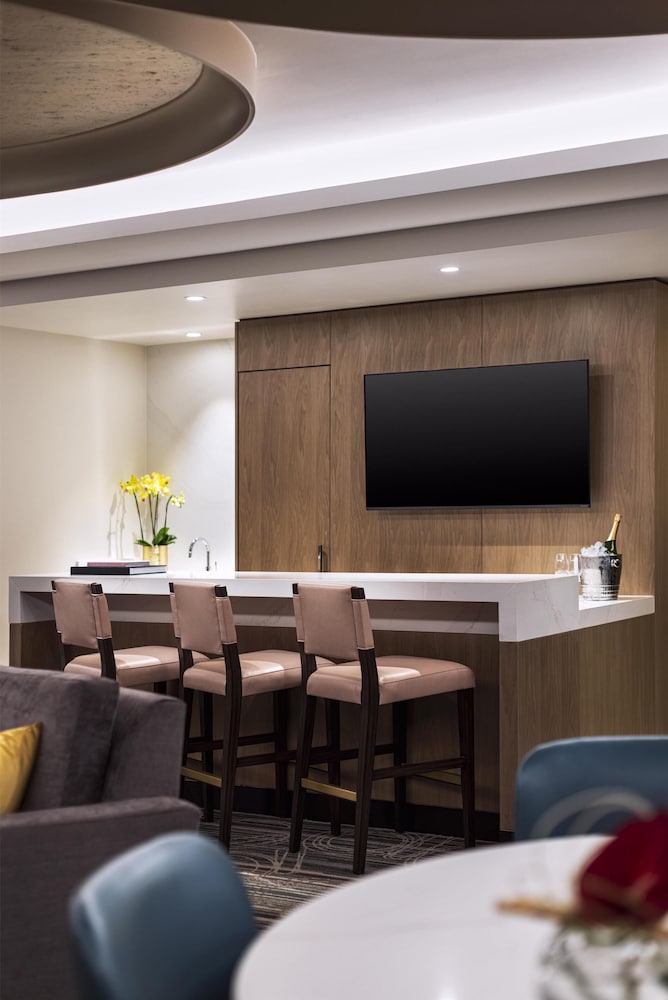 Conrad Las Vegas at Resorts World — Restaurant & bars in Las Vegas, Nevada