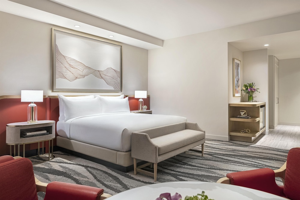 Conrad Las Vegas at Resorts World — Hotel rooms in Las Vegas, Nevada