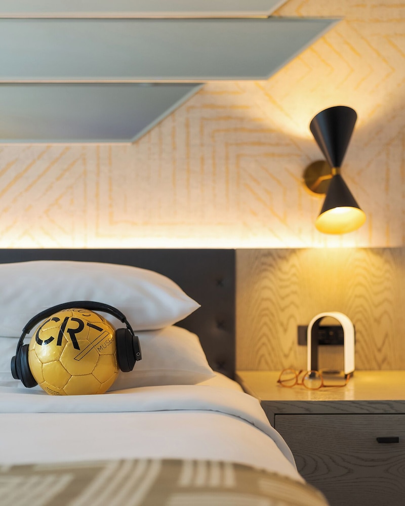 Pestana CR7 Times Square — Hotel rooms in New York City, New York State