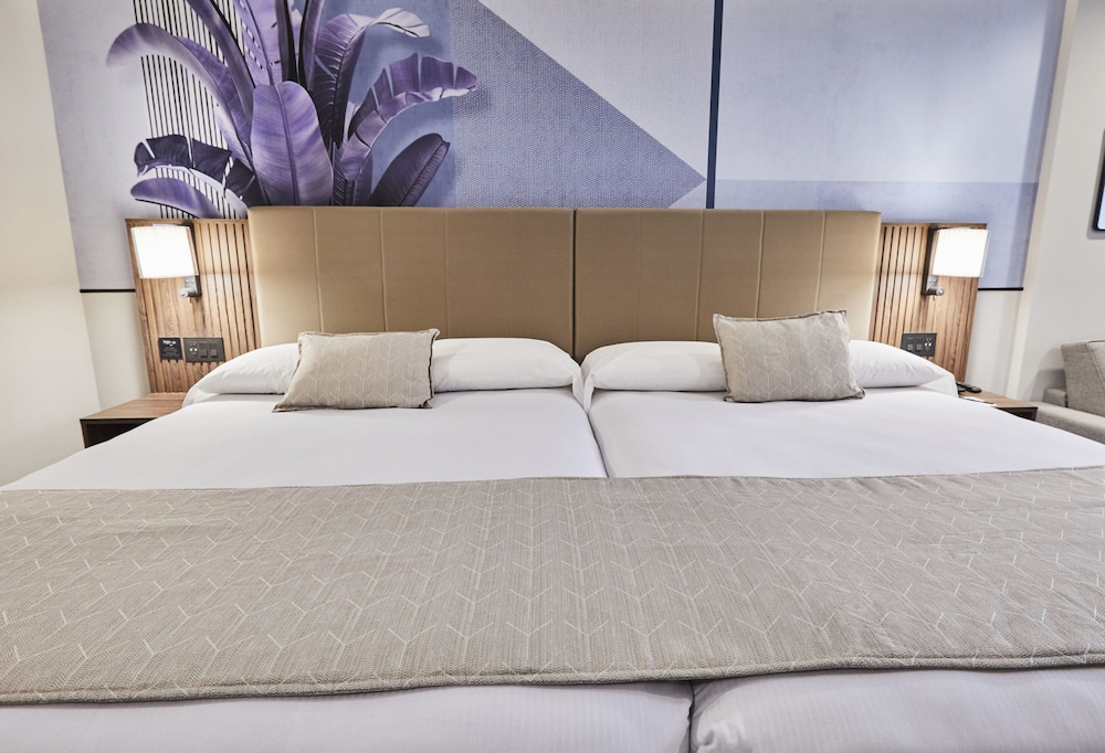 Hotel Riu Plaza Manhattan Times Square — Hotel rooms in New York City, New York State