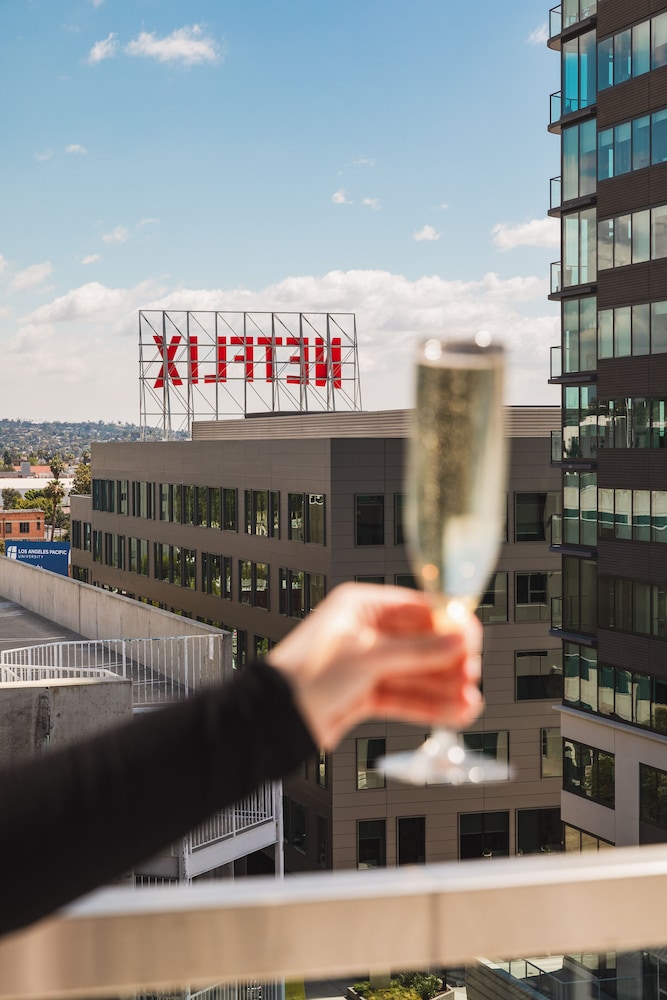 The Godfrey Hotel Hollywood — Attractions in the area in Los Angeles, California