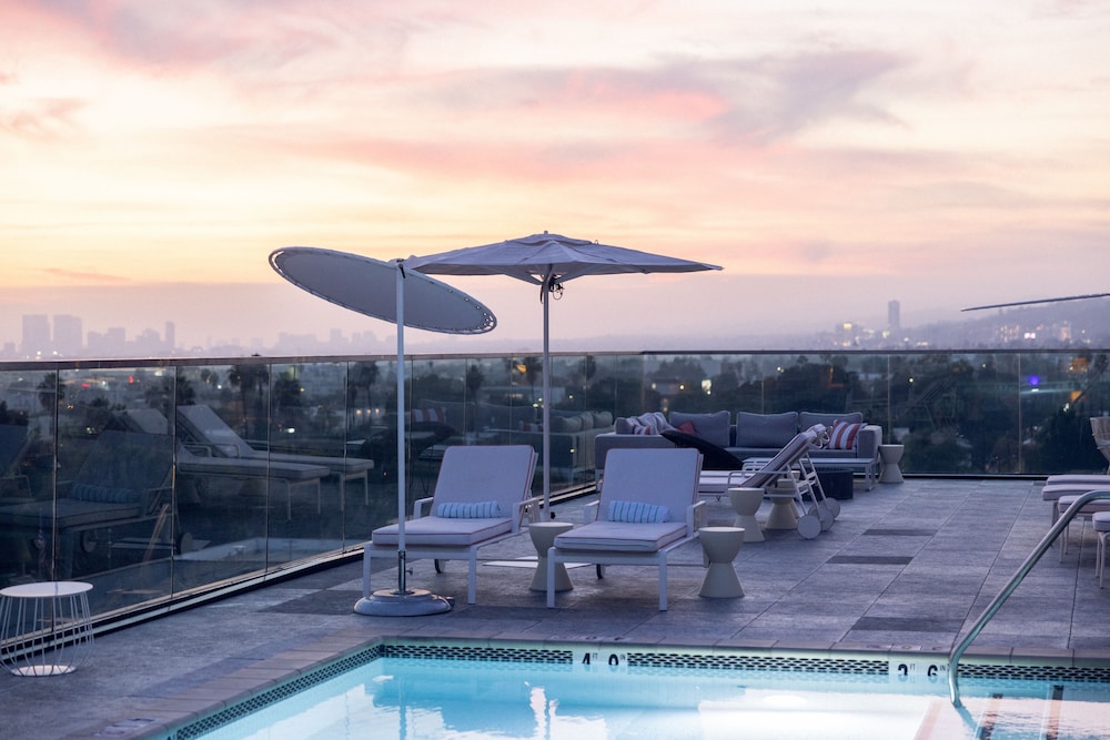 The Godfrey Hotel Hollywood — Swimming pool in Los Angeles, California