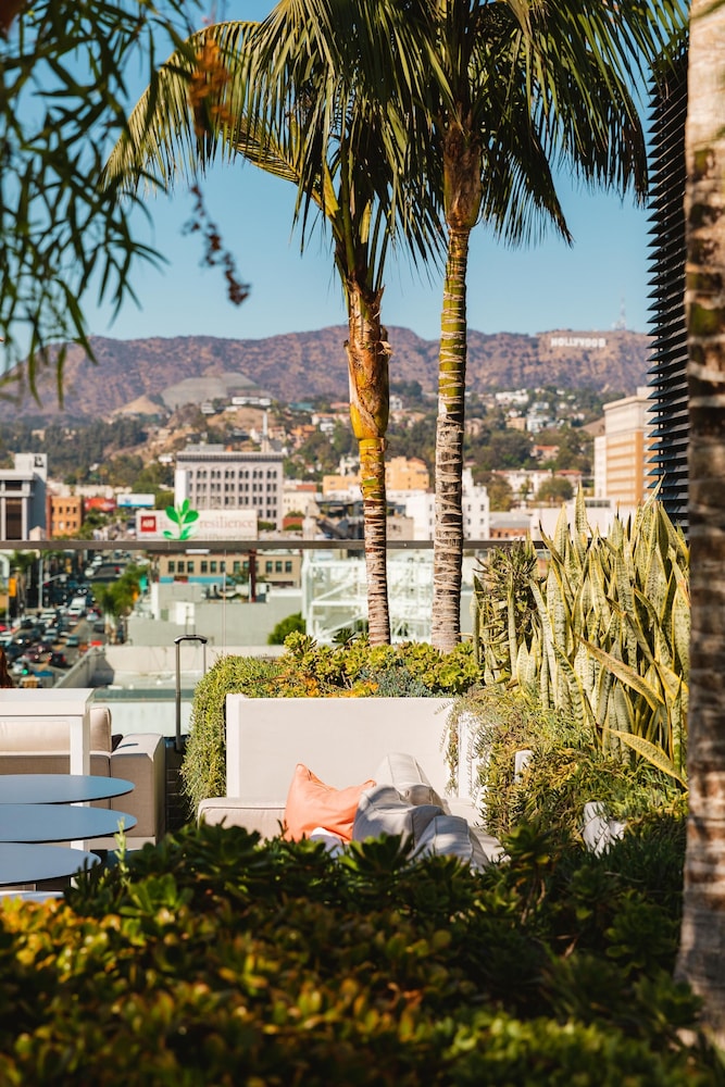 The Godfrey Hotel Hollywood — Attractions in the area in Los Angeles, California