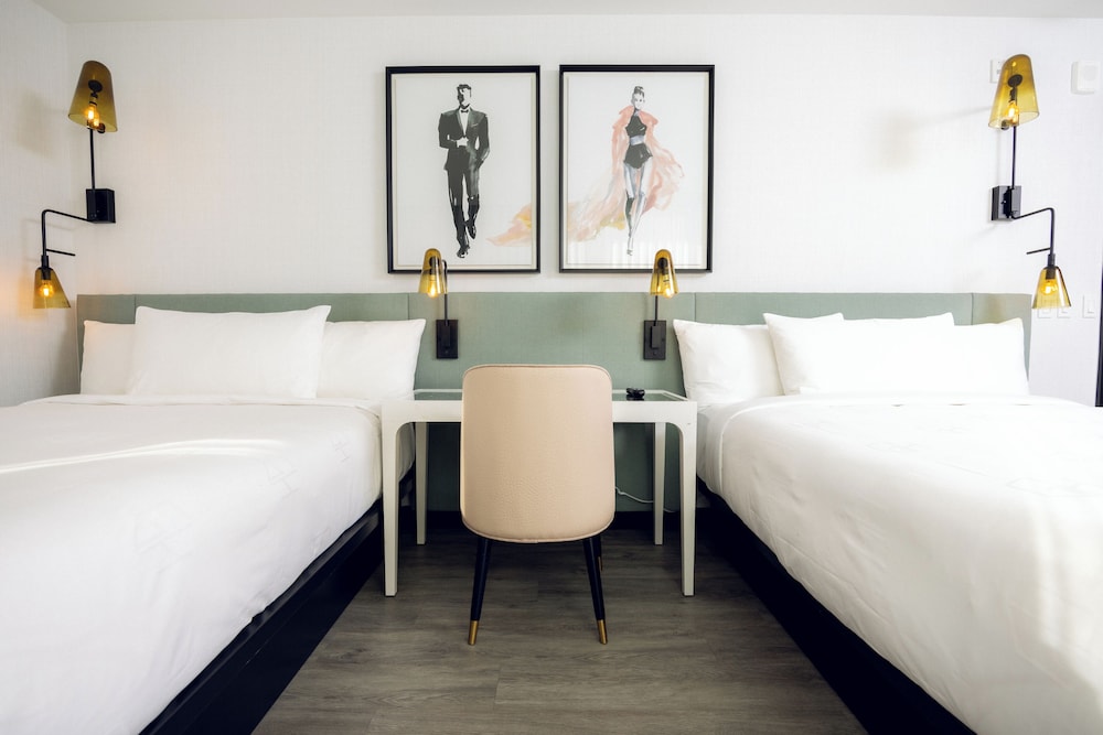 The Godfrey Hotel Hollywood — Hotel rooms in Los Angeles, California