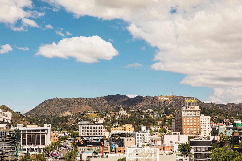 The Godfrey Hotel Hollywood — Attractions in the area in Los Angeles, California