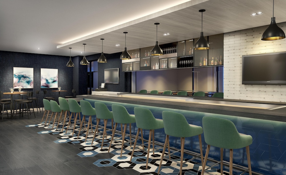 Hyatt Place New York / Chelsea — Restaurant & bars in New York City, New York State