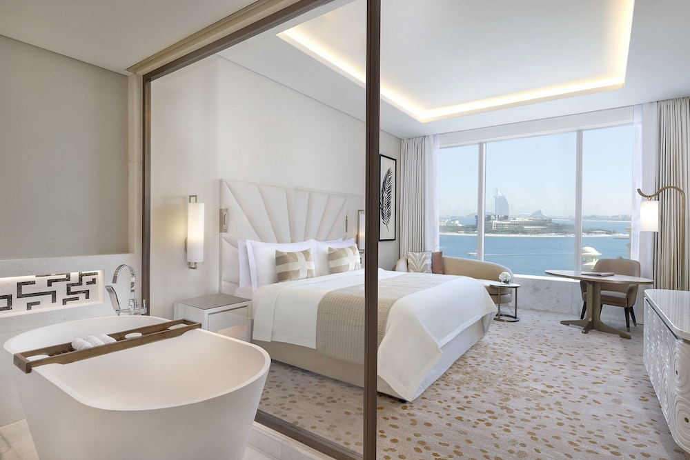 The St. Regis Dubai, The Palm — Hotel rooms in Dubai
