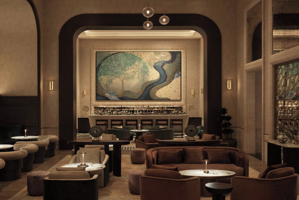 The St. Regis Dubai, The Palm — Restaurant & bars in Dubai