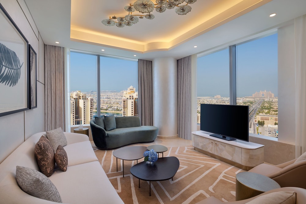 The St. Regis Dubai, The Palm — Hotel rooms in Dubai