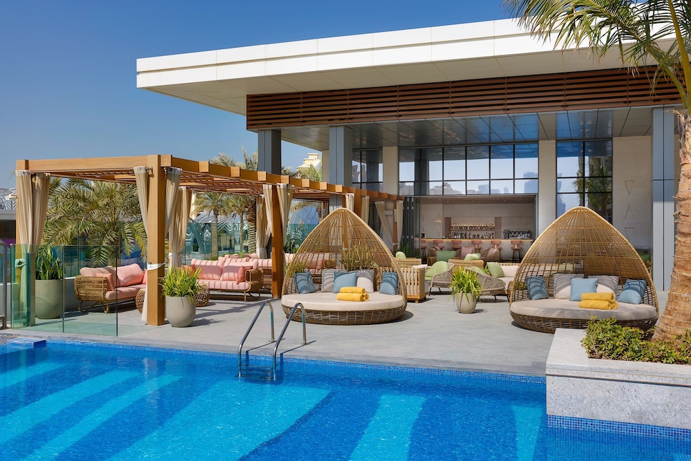 The St. Regis Dubai, The Palm — Swimming pool in Dubai