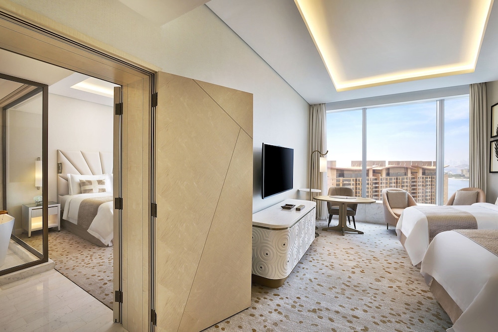 The St. Regis Dubai, The Palm — Hotel rooms in Dubai