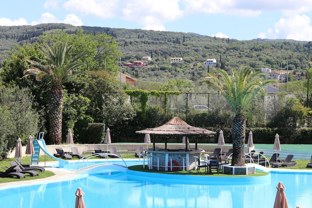 Pegasus Hotel — Main photo in Roda, Ionian Islands