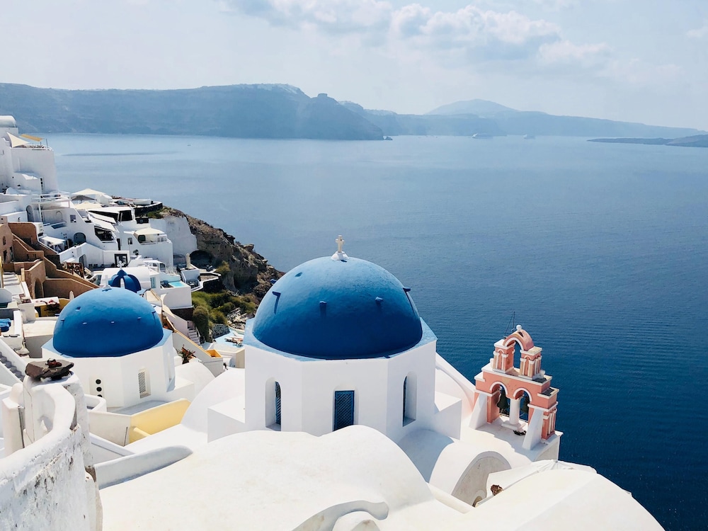 Orizontes Hotel Santorini — Attractions in the area in Pyrgos Kallistis, South Aegean