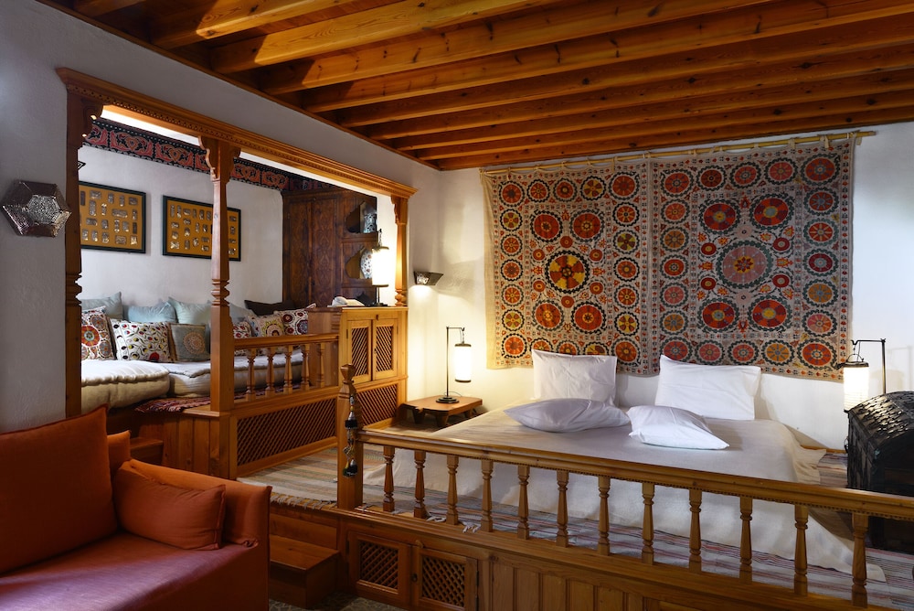 Melenos Art Boutique Hotel — Hotel rooms in Lindos, South Aegean