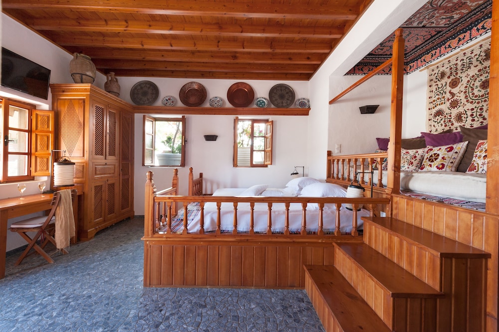 Melenos Art Boutique Hotel — Hotel rooms in Lindos, South Aegean