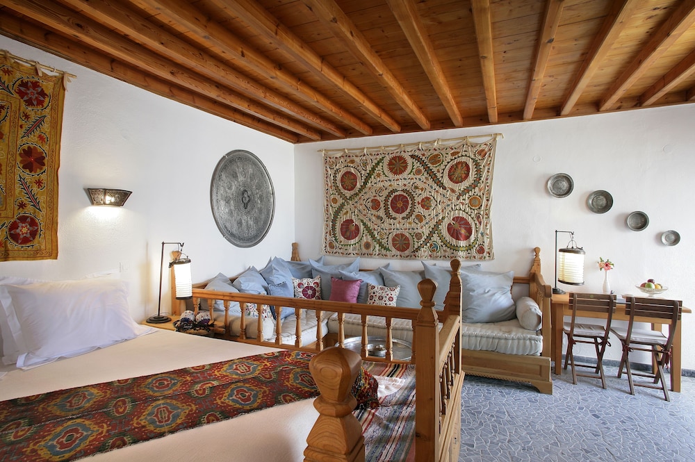 Melenos Art Boutique Hotel — Hotel rooms in Lindos, South Aegean