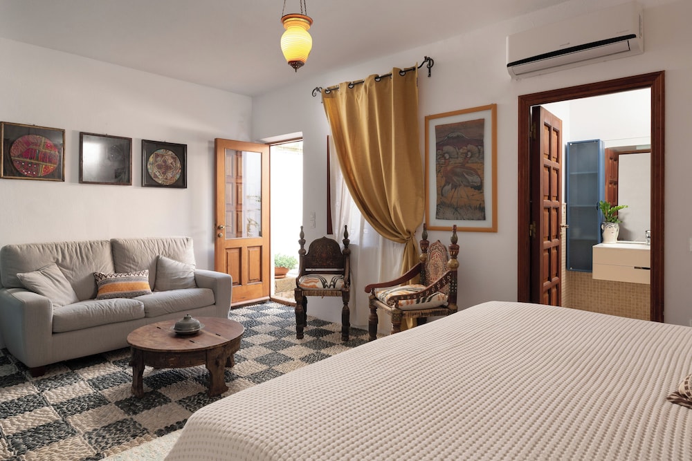 Melenos Art Boutique Hotel — Hotel rooms in Lindos, South Aegean