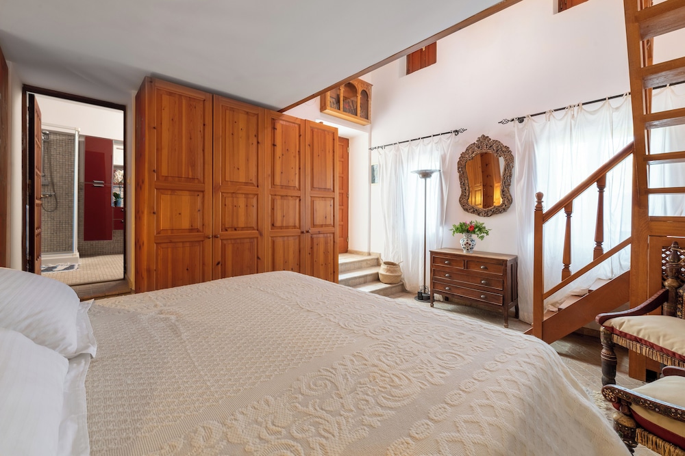 Melenos Art Boutique Hotel — Hotel rooms in Lindos, South Aegean