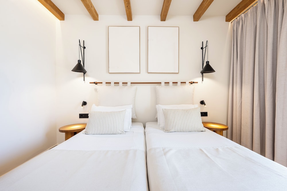 Aegean Houses — Hotel rooms in Kos Town, South Aegean